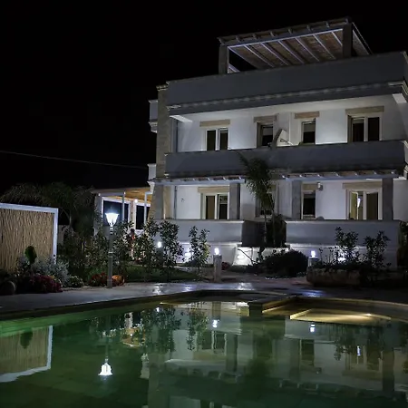 Blue And Blue Torre San Giovanni