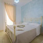 Bed & Breakfast Blue And Blue