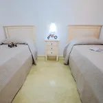 Bed & Breakfast Blue And Blue 4*
