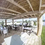 Bed & Breakfast Blue And Blue 4*