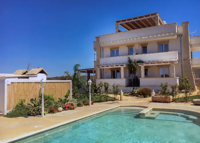Blue And Blue Bed & Breakfast 4*